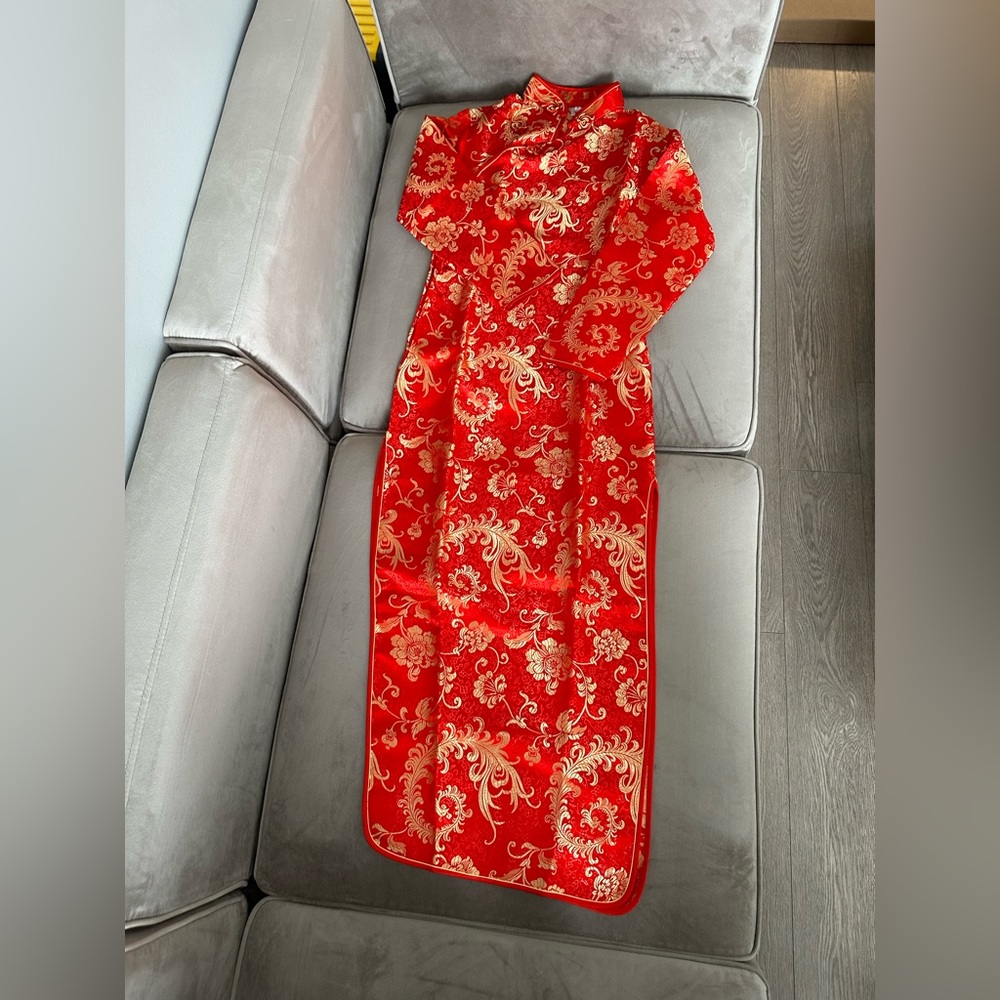 Red and gold Chinese Bride Wedding Dress Long Sleeve Qipao, size S